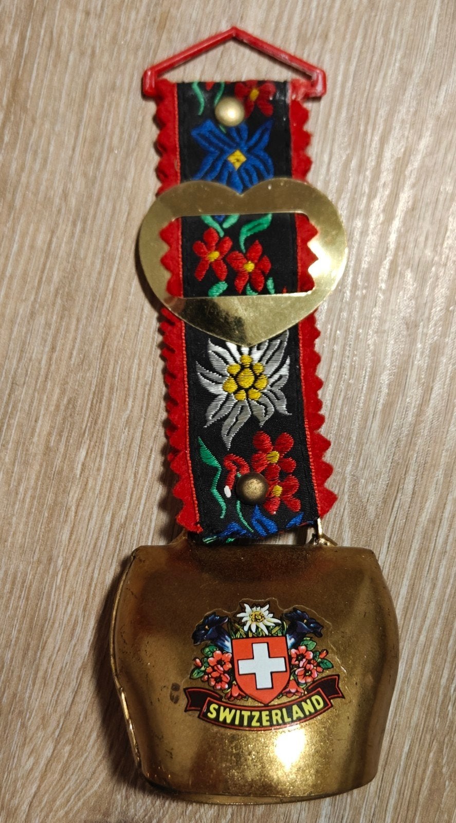 Zwitserse koebel met geborduurde band, Ophalen of Verzenden