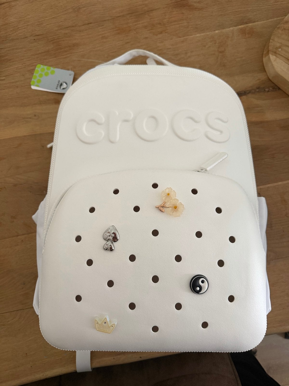 Nieuwe Crocs Rugzak Wit - Stijlvol en Praktisch, Ophalen, Nieuw, 25 tot 40 cm, Overige merken