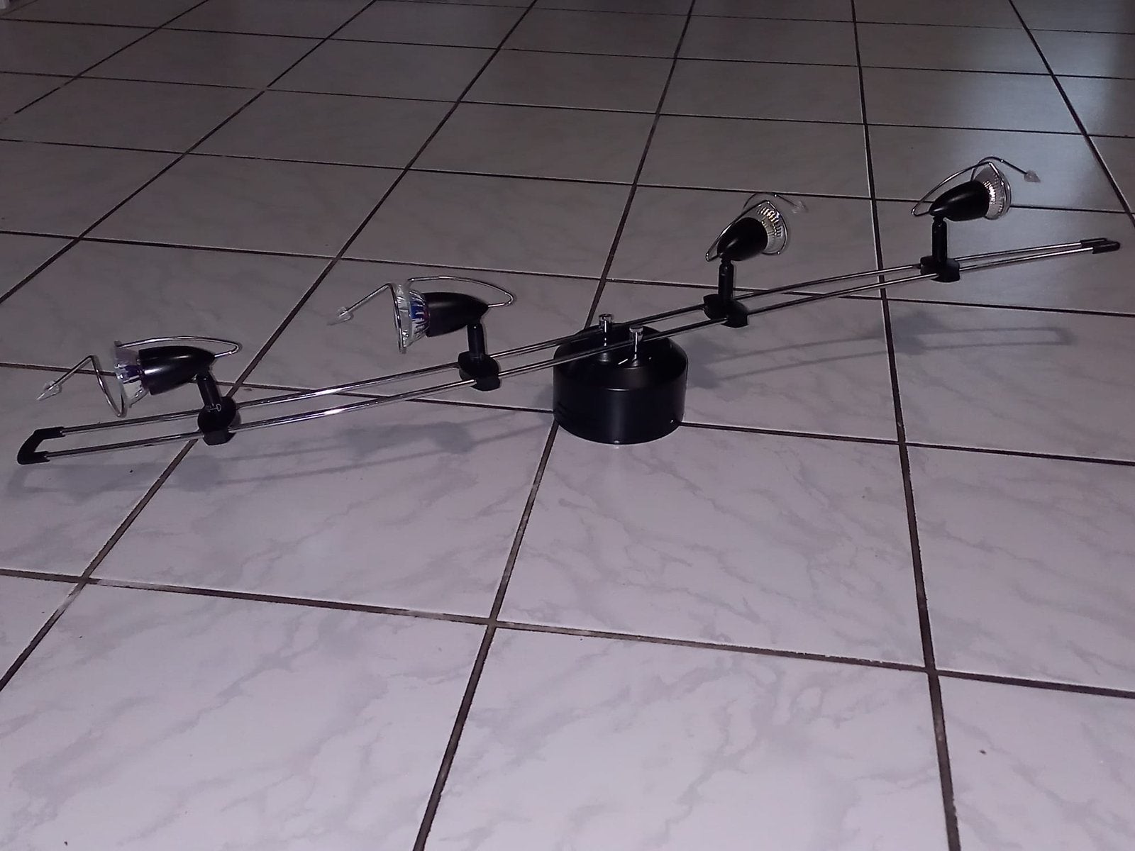 Lamp met 4 spotjes, Auto diversen, Dakdragers, Ophalen of Verzenden, Zo goed als nieuw