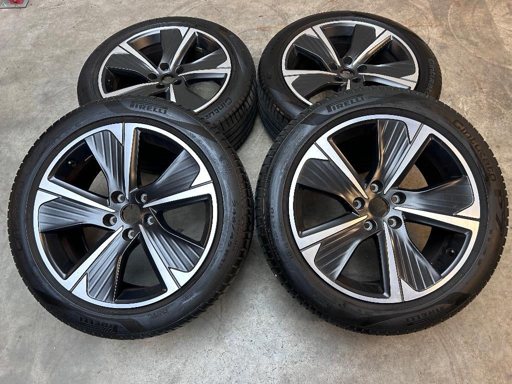 Diversen 18 inch velgen + zomerbanden CUPRA Formentor