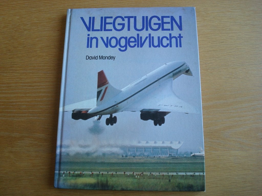 Boek Vliegtuigen in vogelvlucht. Luchtvaart., Ophalen of Verzenden, Zo goed als nieuw, Vliegtuig