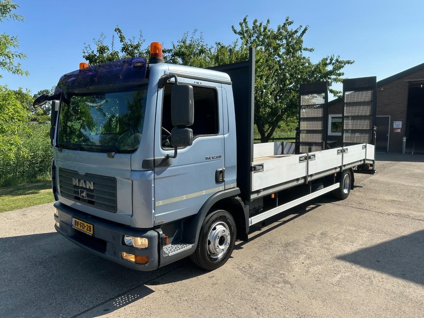 MAN TGL 12.180 / NL TRUCK / 12TON / EURO 4 / SLECHTS 285.000, Auto's, Vrachtwagens, Bedrijf, Te koop, ABS, Bluetooth, Centrale vergrendeling