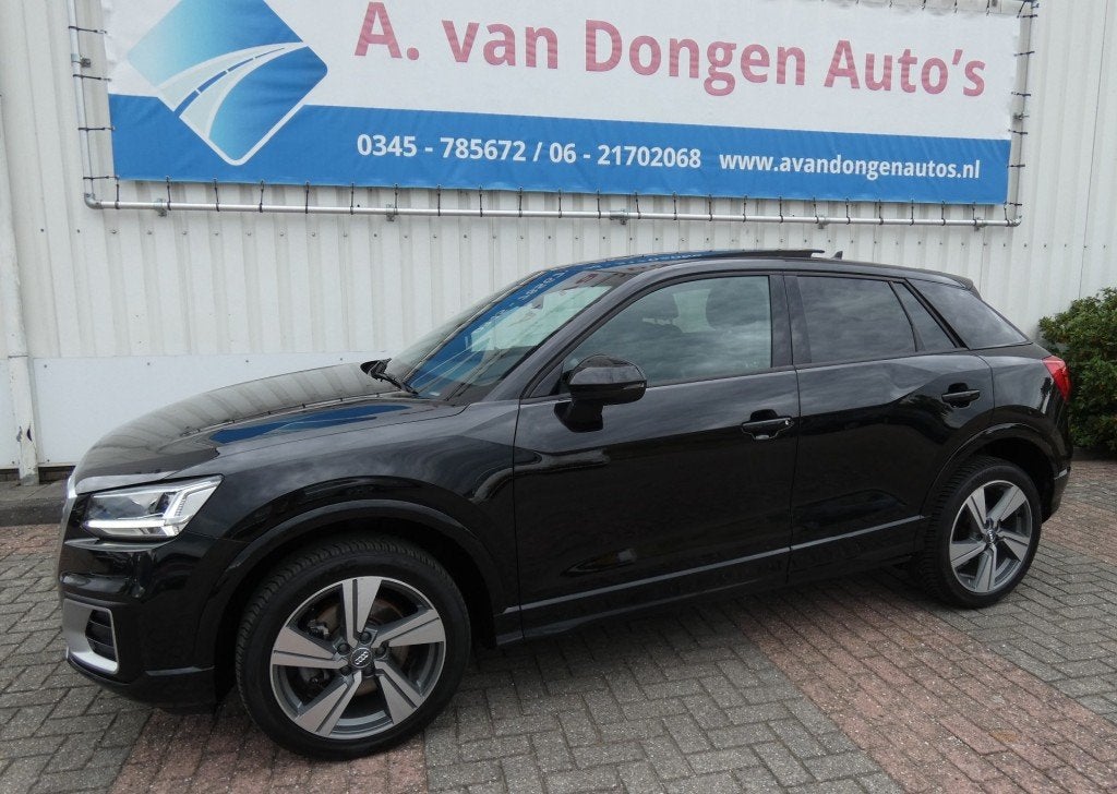 Audi Q2 1.0 TFSI #LIMITED,Clima,Cruise,Navi,Pano,Led,Ambient, Auto's, Gebruikt, Zwart, Bedrijf, Handgeschakeld