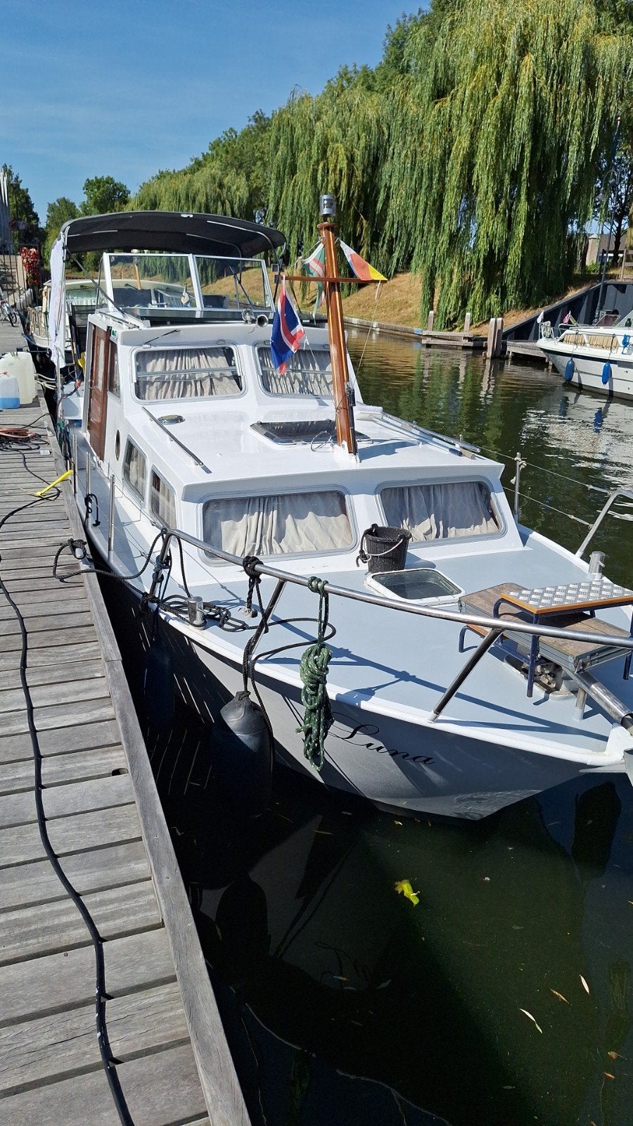 Scheldekruizer Mercedes 621 - 10m lang, 3m breed, Ophalen of Verzenden