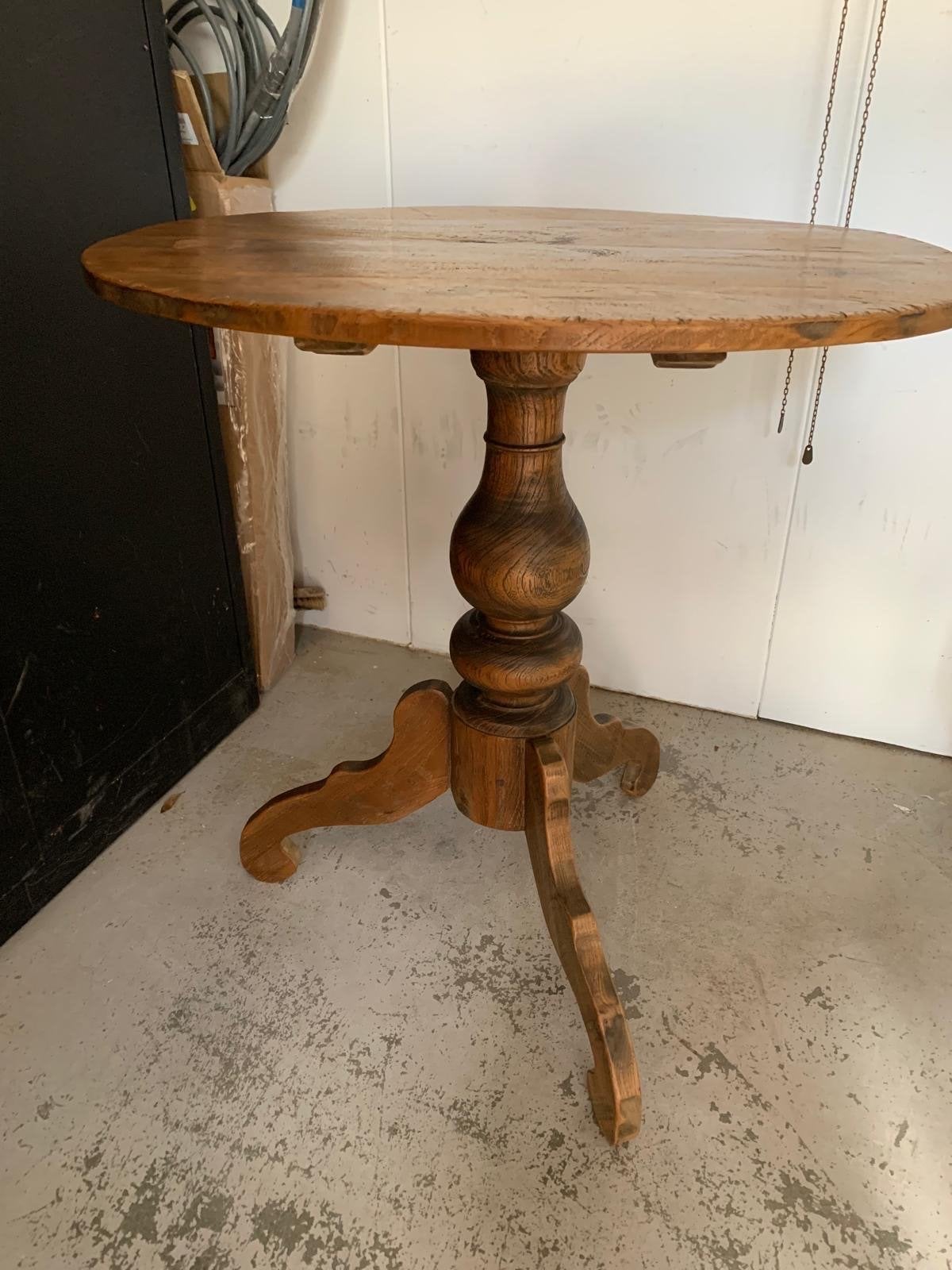 Antieke houten ronde tafel - Bijzettafel, Antiek en Kunst, Ophalen