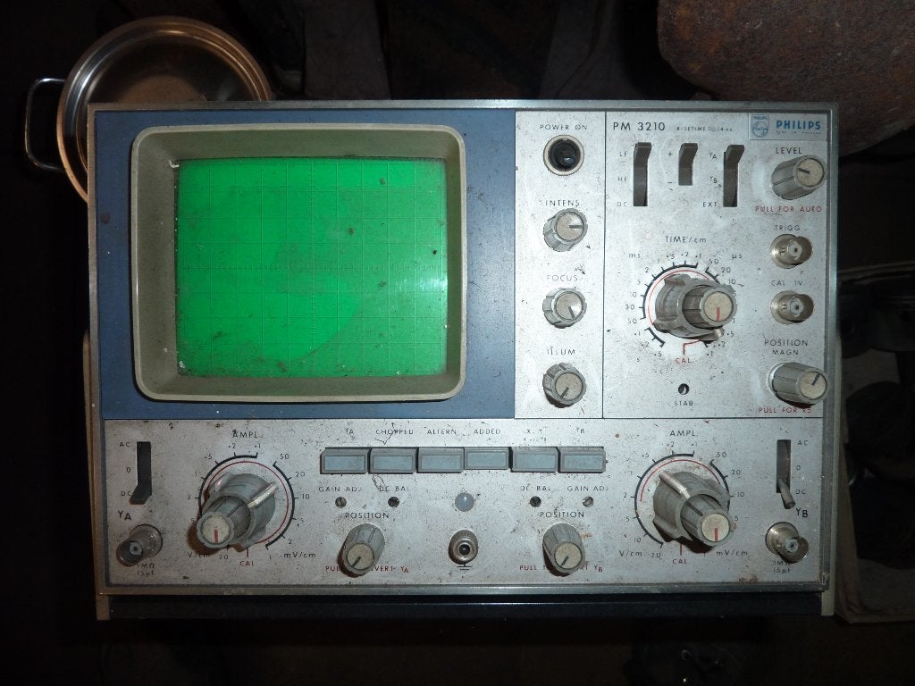 Philips  PM3210 oscilloscoop voor onderdelen., Doe-het-zelf en Verbouw, Meetapparatuur, Ophalen, Gebruikt, Overige meters