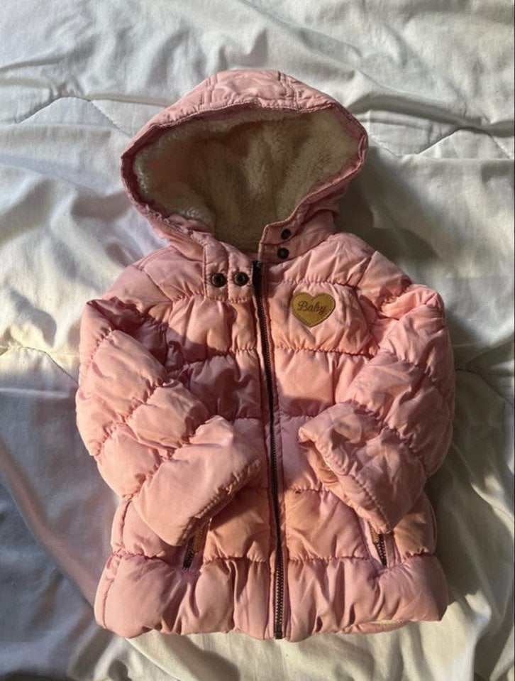 Roze baby winterjas LC Waikiki - 6-9 maanden, Ophalen of Verzenden, Gebruikt, Meisje