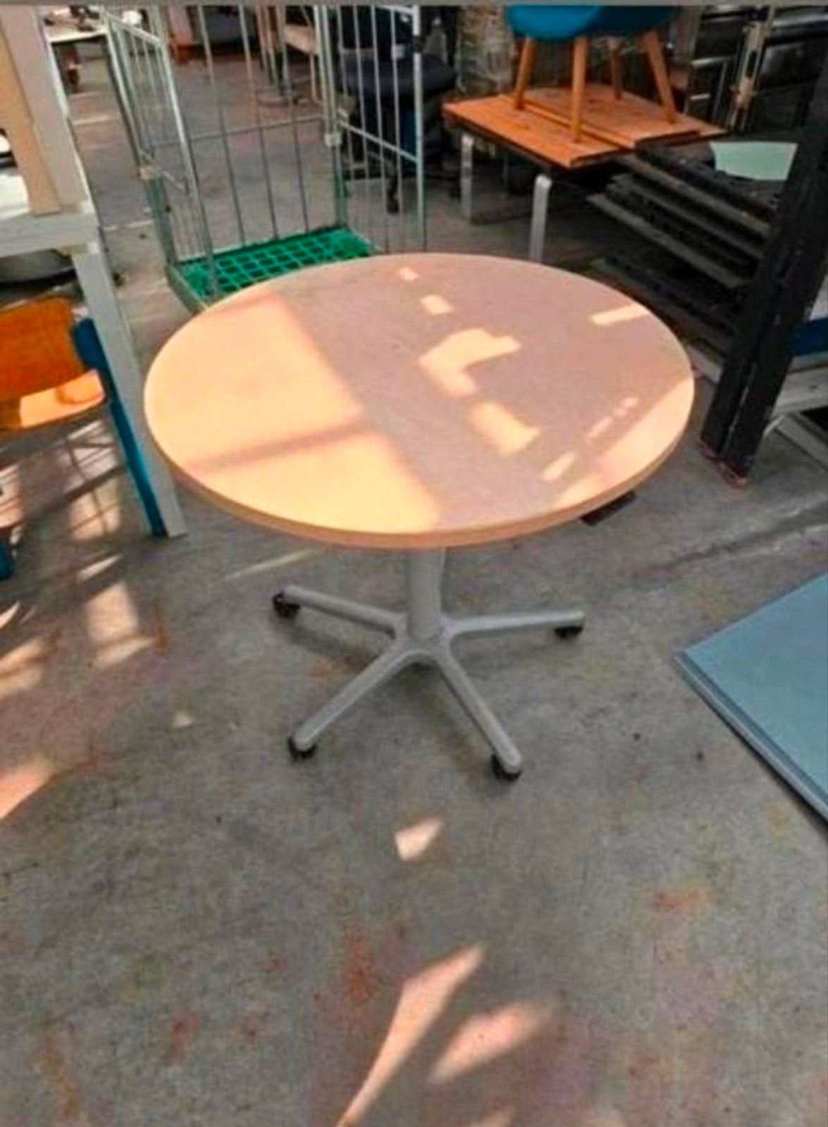 Ronde tafel in hoogte verstelbaar, Ophalen of Verzenden, Rond, 75 cm of meer, 60 cm of meer