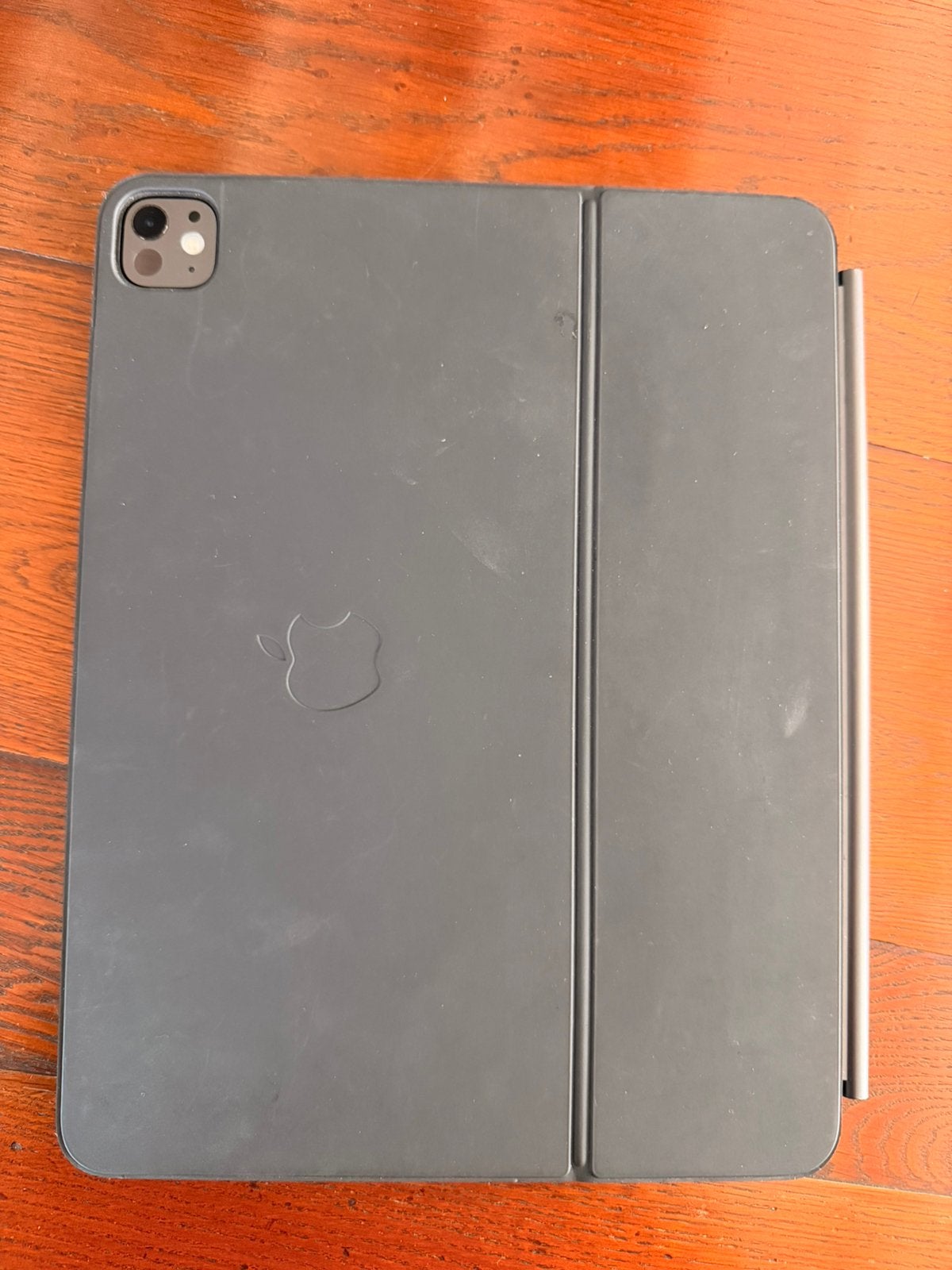 Foto 6 van iPad Pro 13" M4–2TB–Wi-Fi l+Cell (5G)+Magic Keyb+Pencil Pro