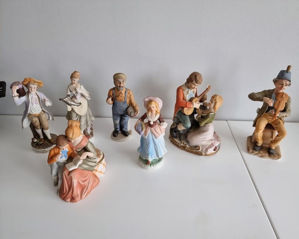 Set van 8 Vintage Beeldjes - Menselijke Figuren, Ophalen of Verzenden, Gebruikt, Mens