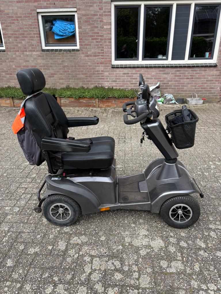 Scootmobiel sterling S700 tekoop, Ophalen, Gebruikt, 36 t/m 45 km, Sterling
