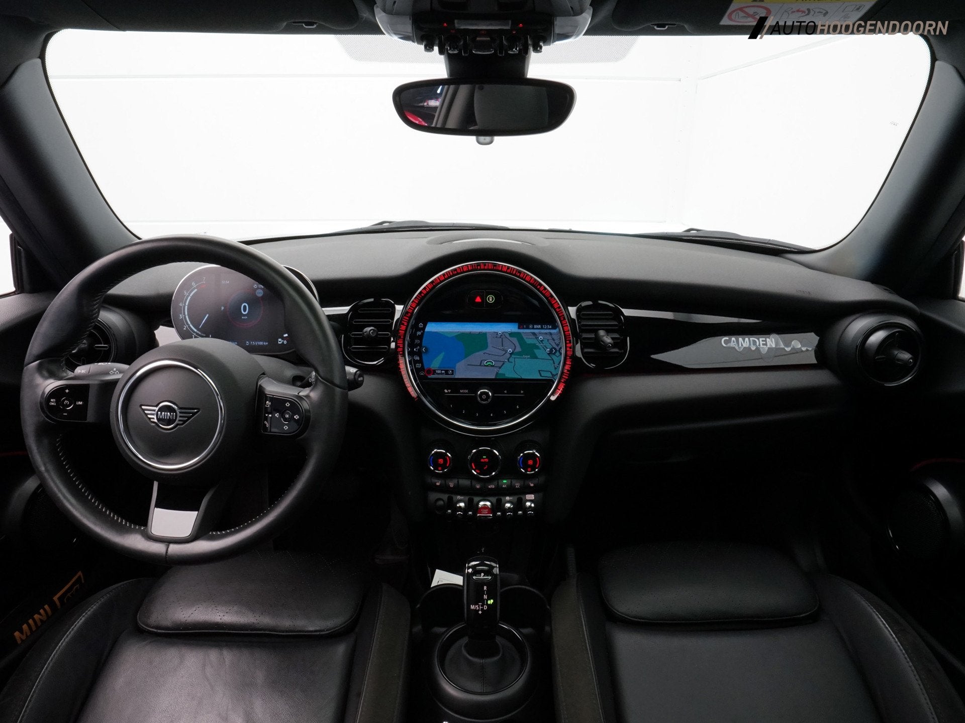 Foto 15 van Mini 3-Deurs 1.5 Cooper Camden Plus Edition (APPLE CARPLAY,P