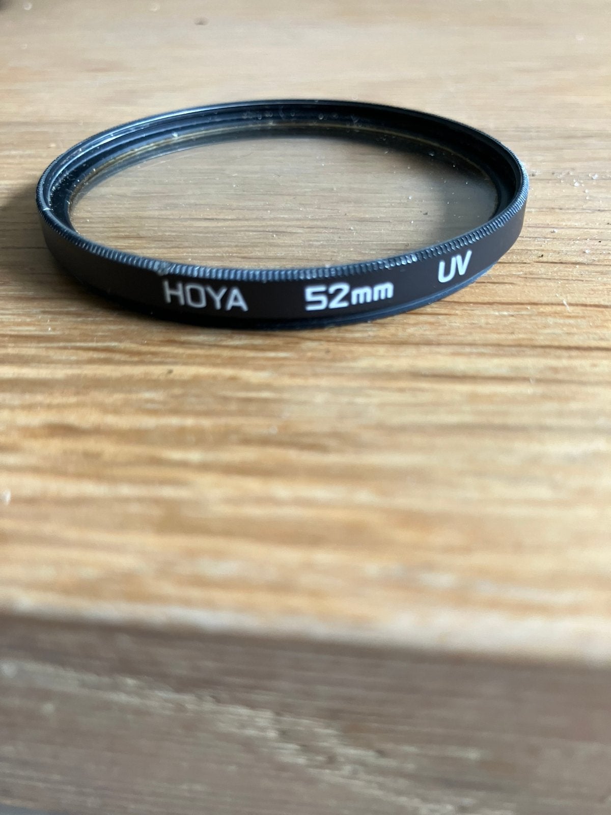 Hoya UV filter, diameter 52mm, Ophalen of Verzenden, Zo goed als nieuw, 50 tot 60 mm, UV-filter