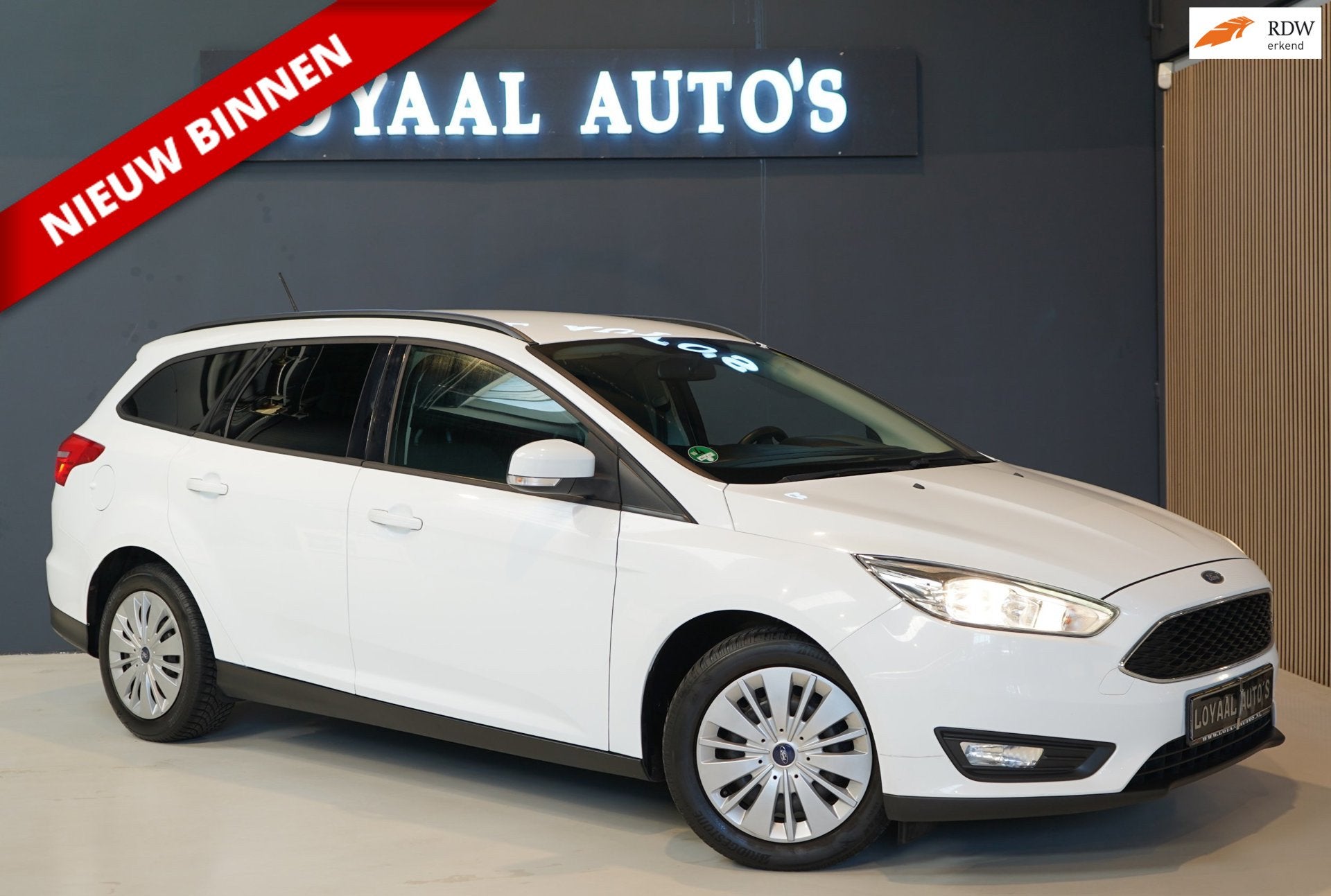 Ford Focus Wagon 1.0 Lease Edition | AIRCO |PDC| APK|| CRUIS, 125 pk, Gebruikt, Euro 6, Wit