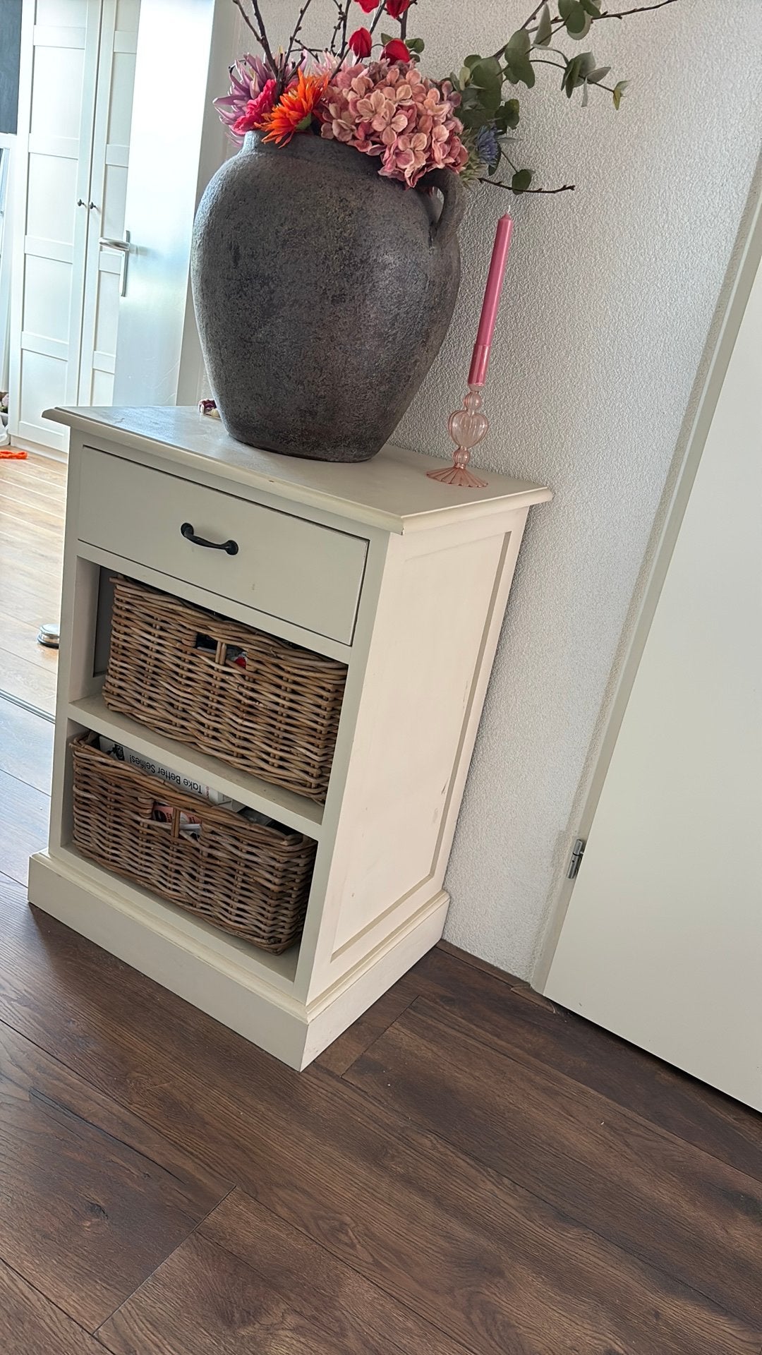 Leuk landelijk bijzetkastje., Ophalen, 25 tot 50 cm, 50 tot 100 cm
