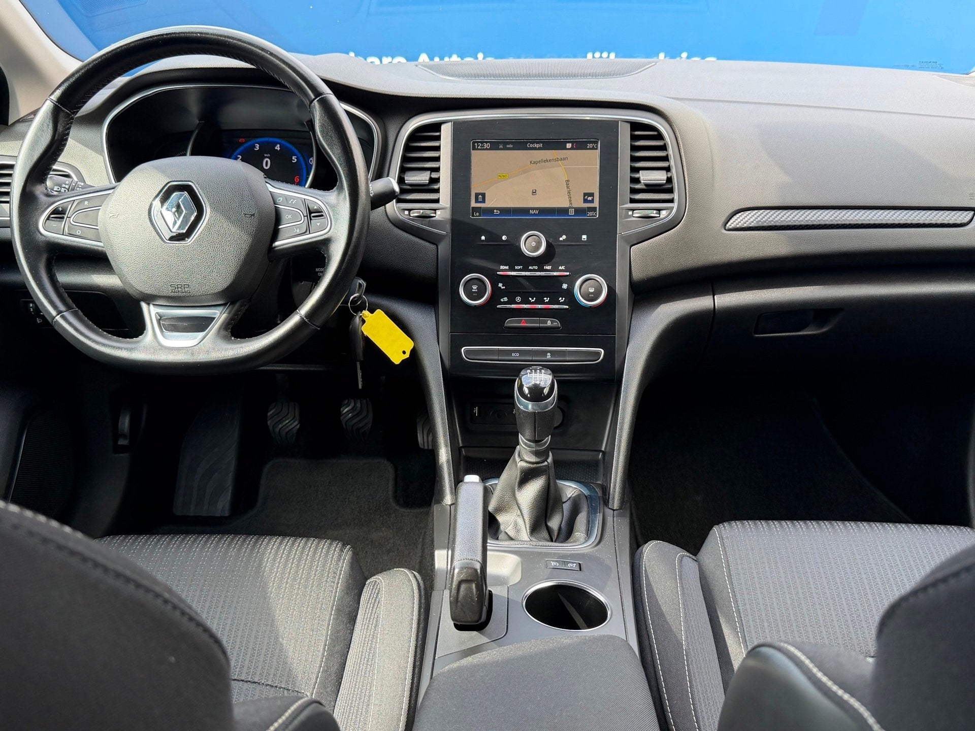 Renault Mégane Estate 1.2 TCe Zen|Trekhaak|AppleCarplay|Nav, Auto's, Gebruikt, 4 cilinders, Origineel Nederlands, Handgeschakeld