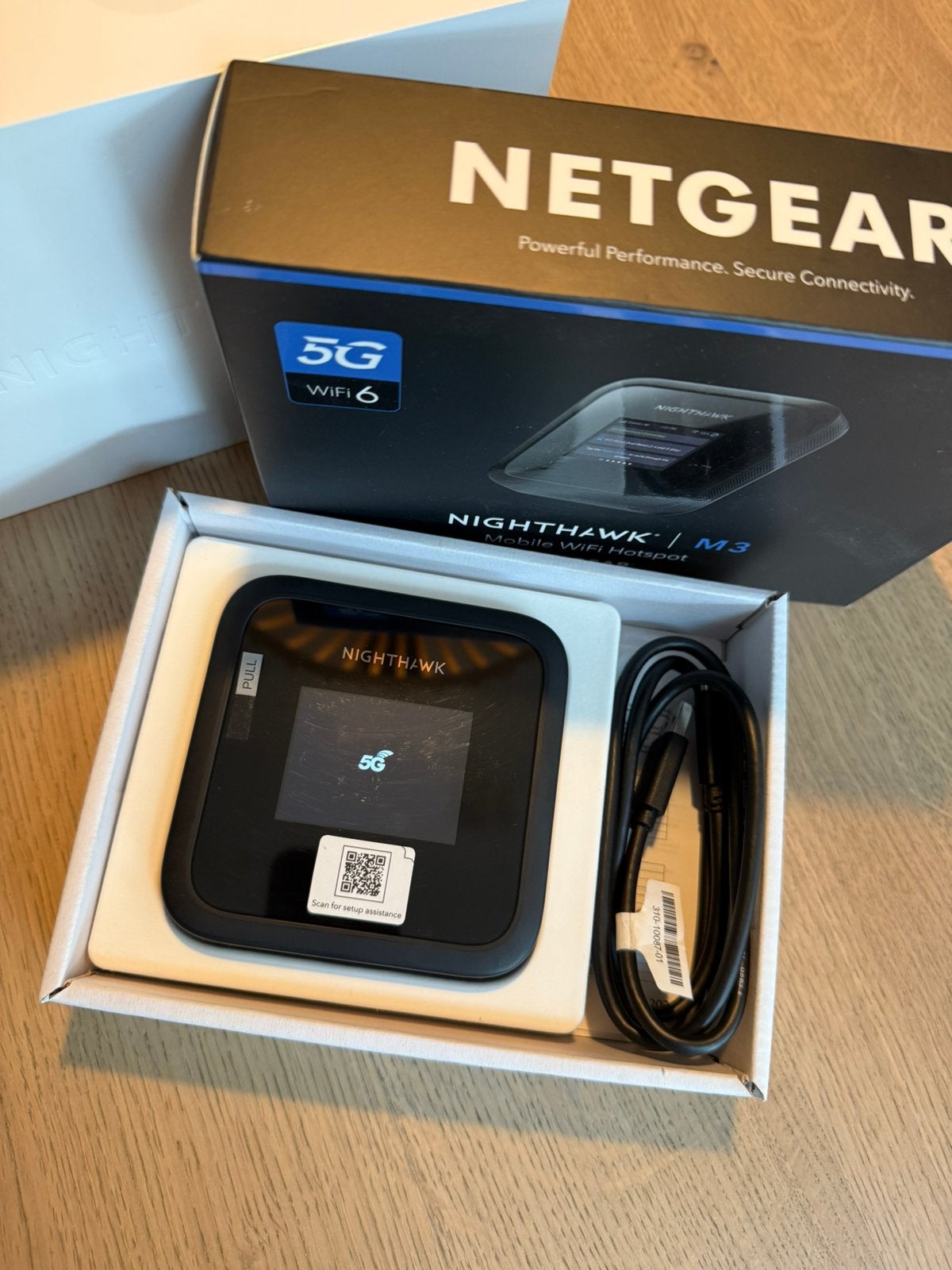 Netgear Nighthawk M3 mobiele wifi hotspot, Ophalen of Verzenden, Zo goed als nieuw, Router