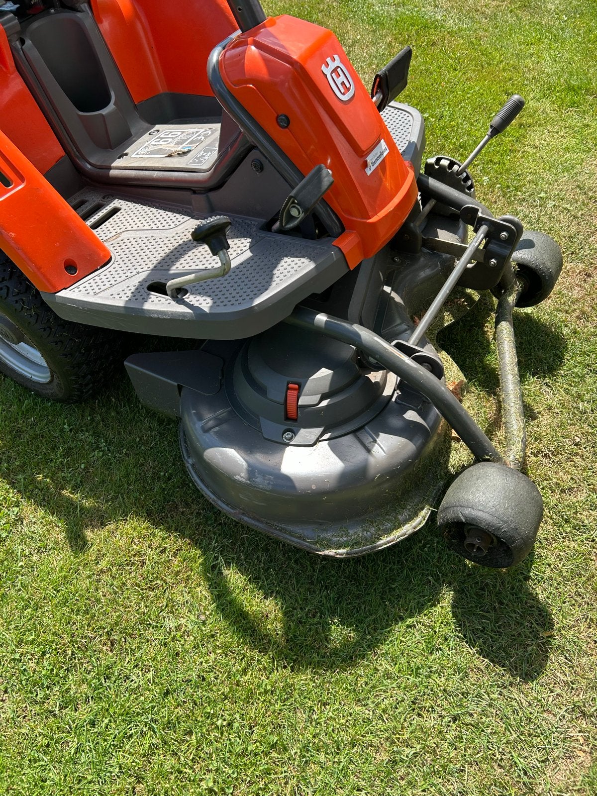 Husqvarna R111B zitmaaier hydrostaat, Ophalen, Gebruikt, Mulchfunctie, 90 tot 120 cm