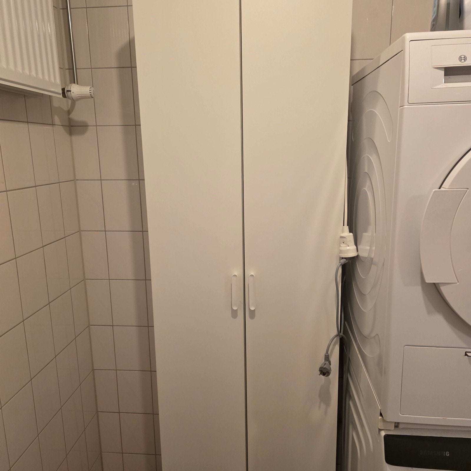 Kast voor badkamer, Ophalen