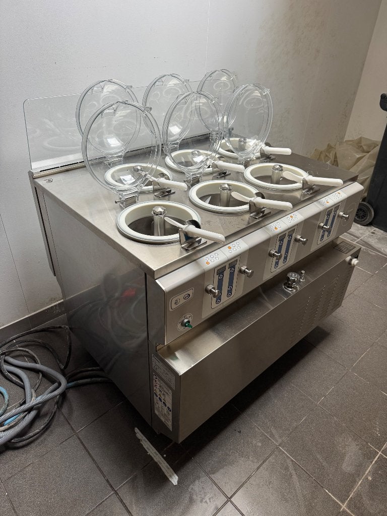 Frigomat versijsmachine GX6, Ophalen, Zo goed als nieuw, Koelelement