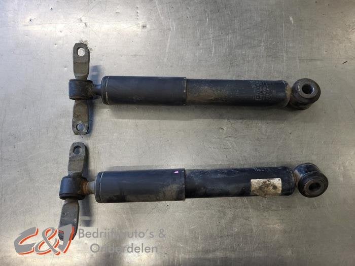 Schokdemper set van een Peugeot Partner, Gebruikt, -, -, Ophalen of Verzenden