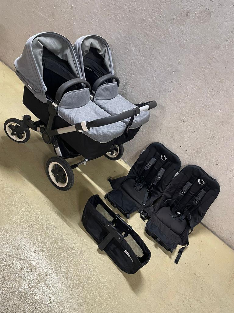 Bugaboo donkey Twin zwart/grijs, Support@bugaboo.com, Gebruikt, Bugaboo, Ophalen of Verzenden