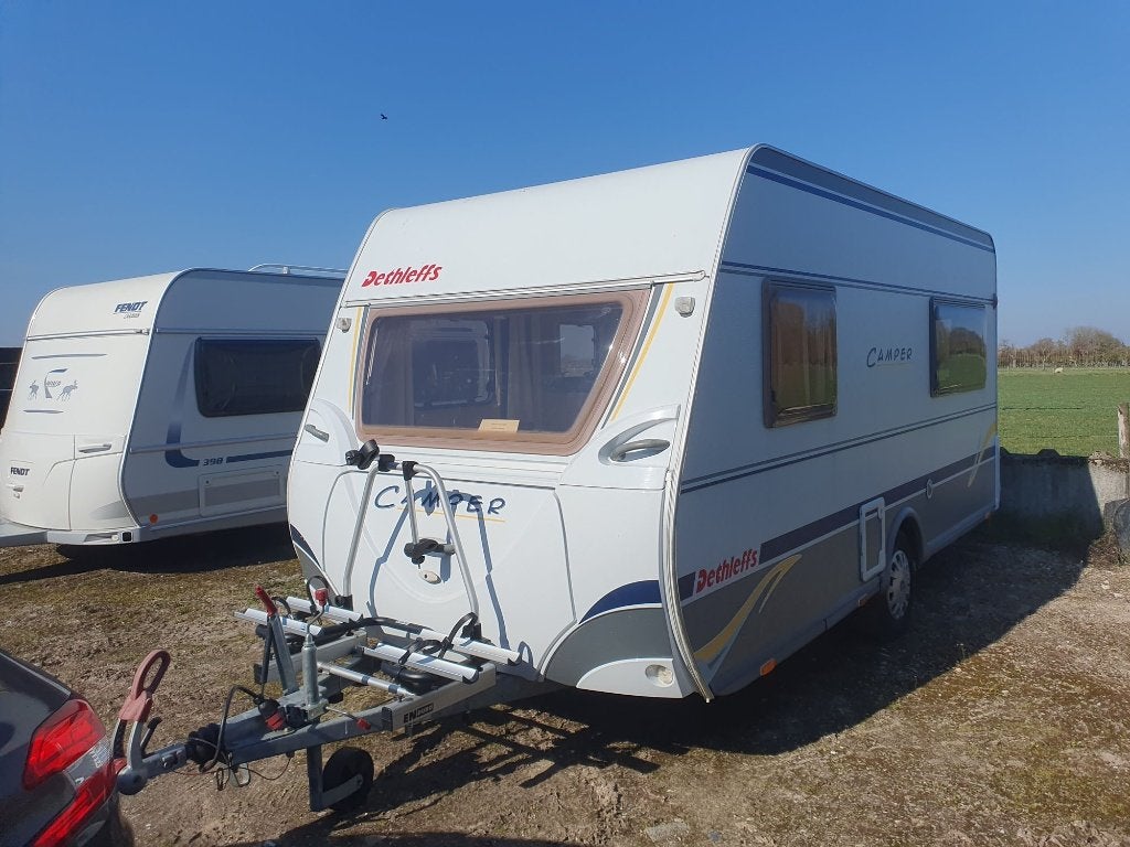 Dethleffs Caravan Camper 440 Dwarsbed, van 2006, 220cm breed, Standaardzit, Particulier, Schokbreker, Tot en met 4