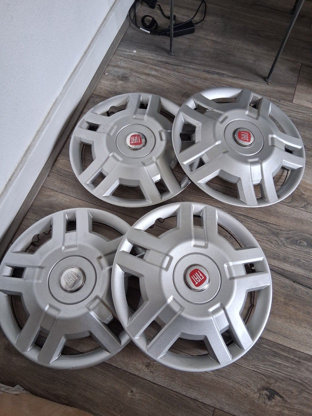 Fiat ducato 15 inch wieldoppen, Auto diversen, Wieldoppen, Ophalen
