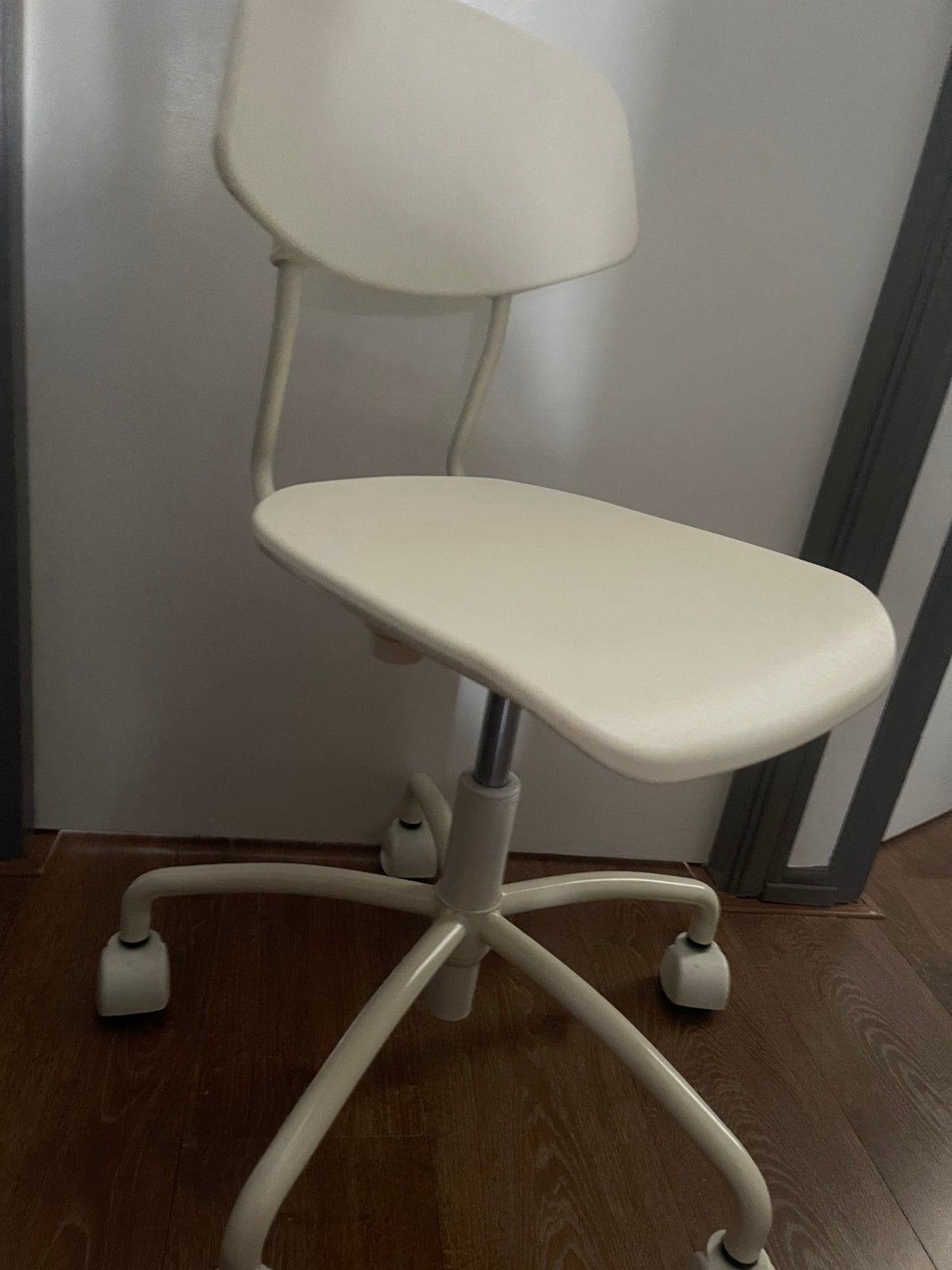 Bureau stoel wit, Ophalen, Zo goed als nieuw, Zwart