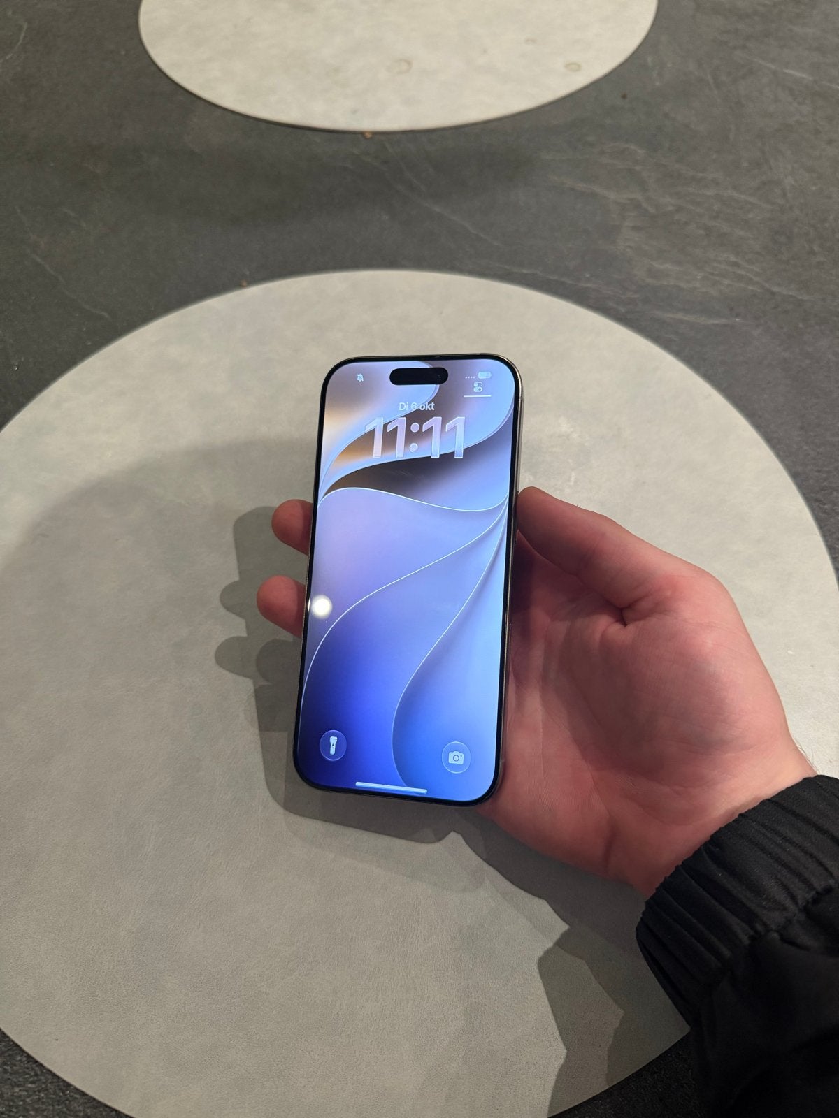iPhone 16 Pro 128gb 90% batterij, Telecommunicatie, Ophalen of Verzenden, Zo goed als nieuw, IPhone 16 Pro