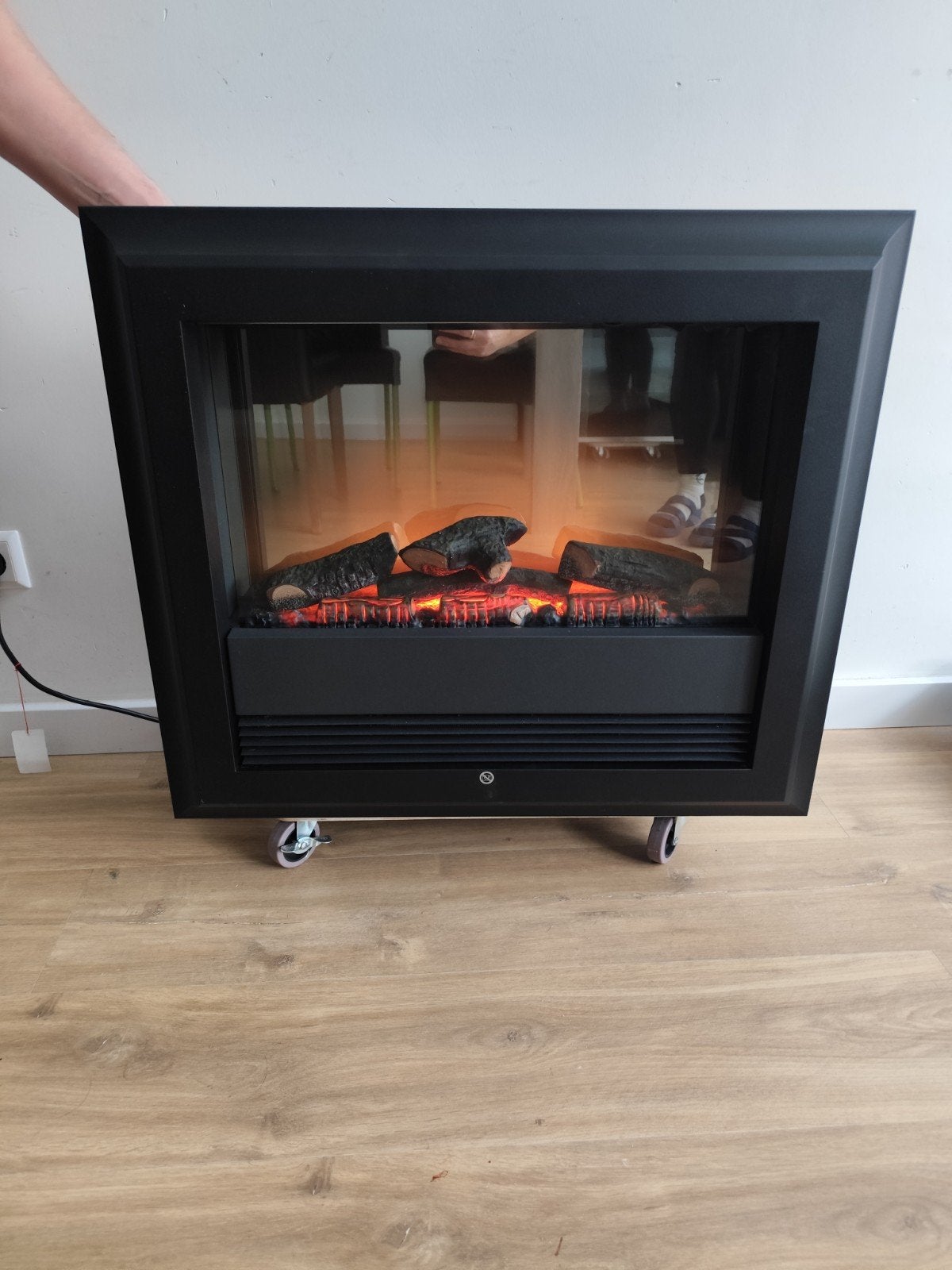 Classic Fire Vienna elektrische haard, 1650-2000W, Ophalen, Zo goed als nieuw, Vrijstaande haard, Elektrische haard