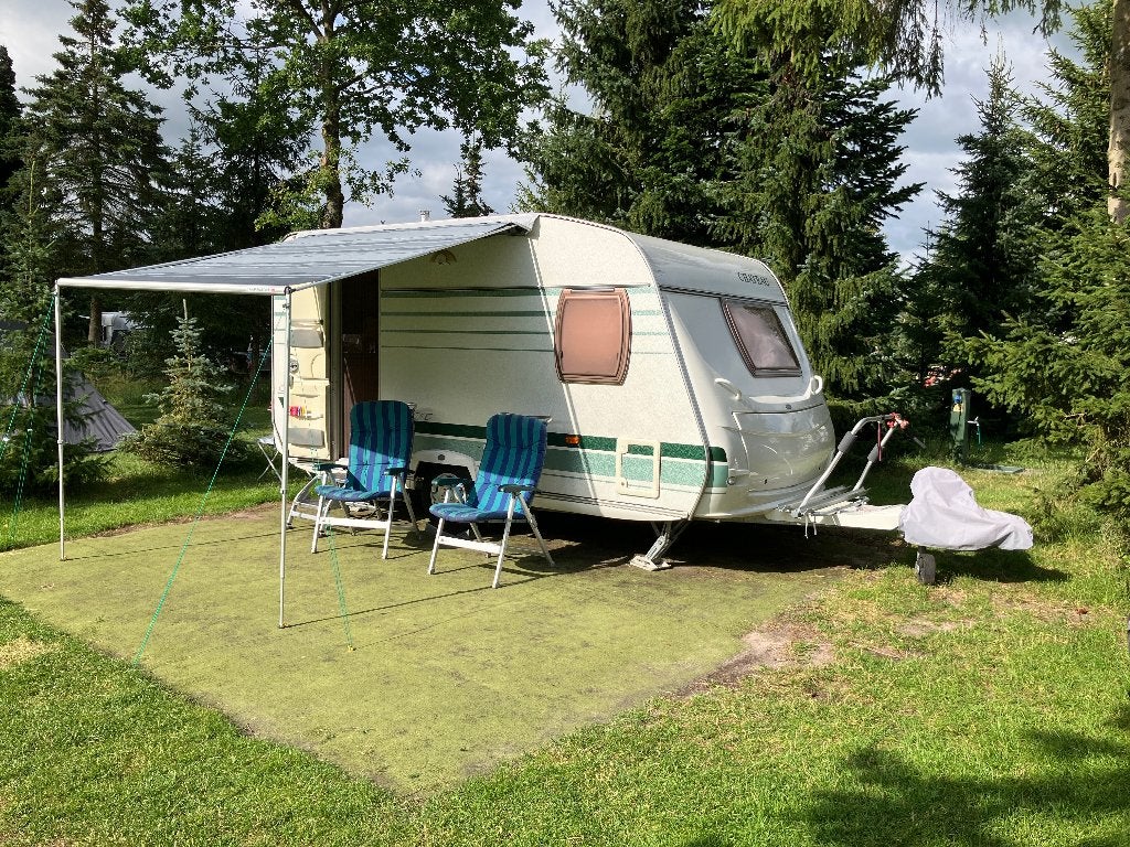 Caravan, Caravans en Kamperen, Caravans, Schokbreker, Chateau, Omvormbare zithoek, Treinzit