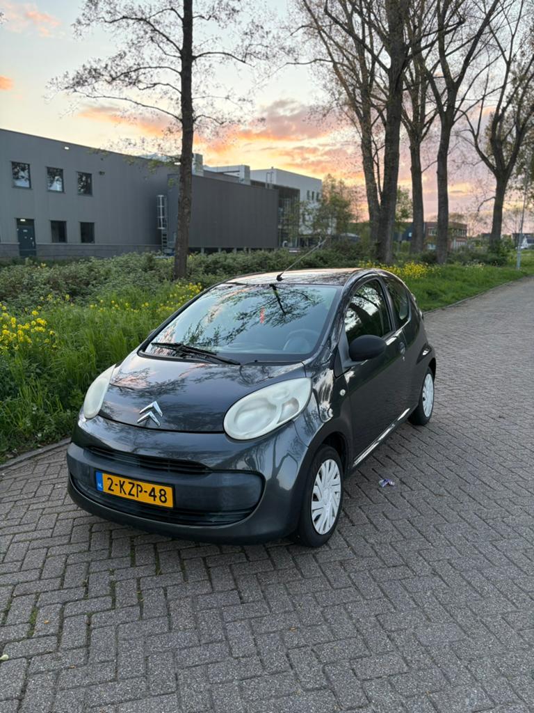 Citroën C1 1.0 3-DRS 2006 Grijs |nw APK|JBL|ABS|, Auto's, Citroën, Voorwielaandrijving, Stof, 765 kg, 4 stoelen