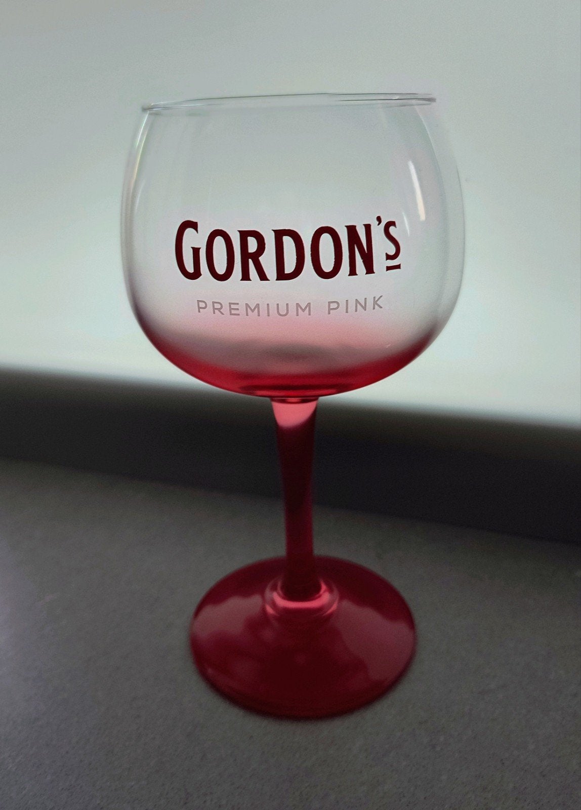 orginele Gordon's premium pink gin tonic glazen 4st, Ophalen of Verzenden, Nieuw, Overige typen