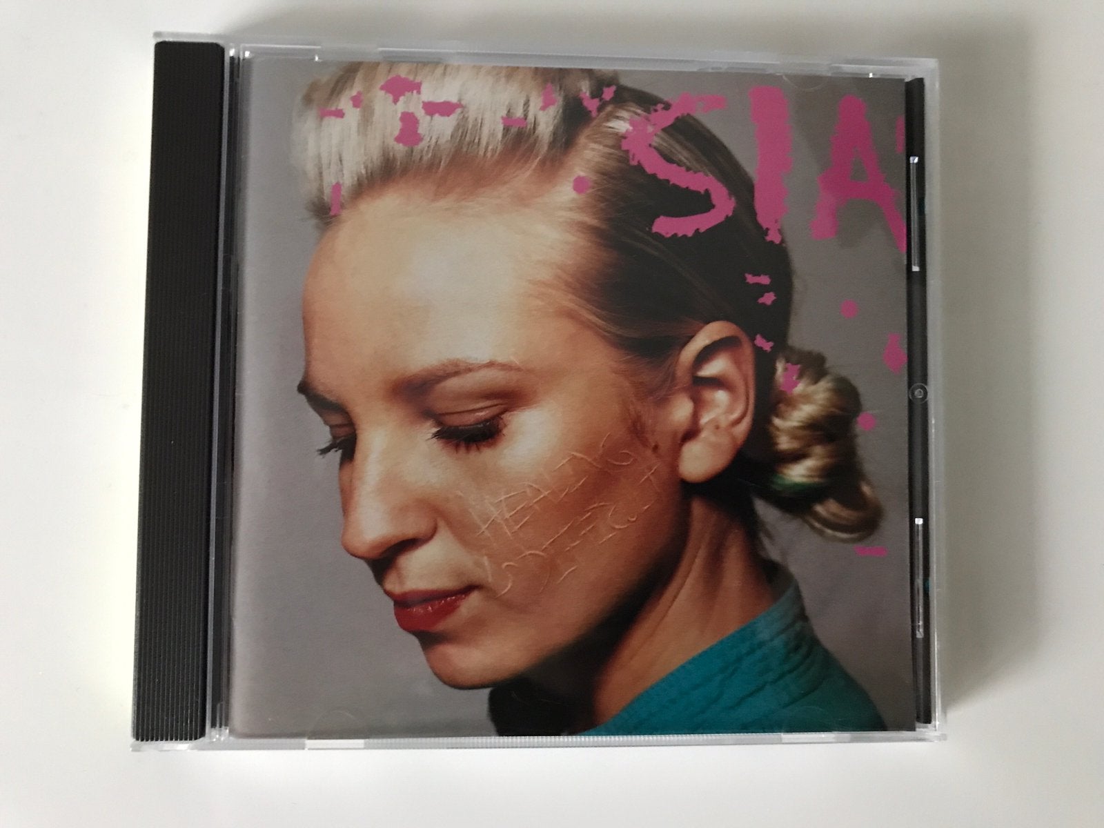 Sia Healing is Difficult Australian edition + bones track, Ophalen, Zo goed als nieuw