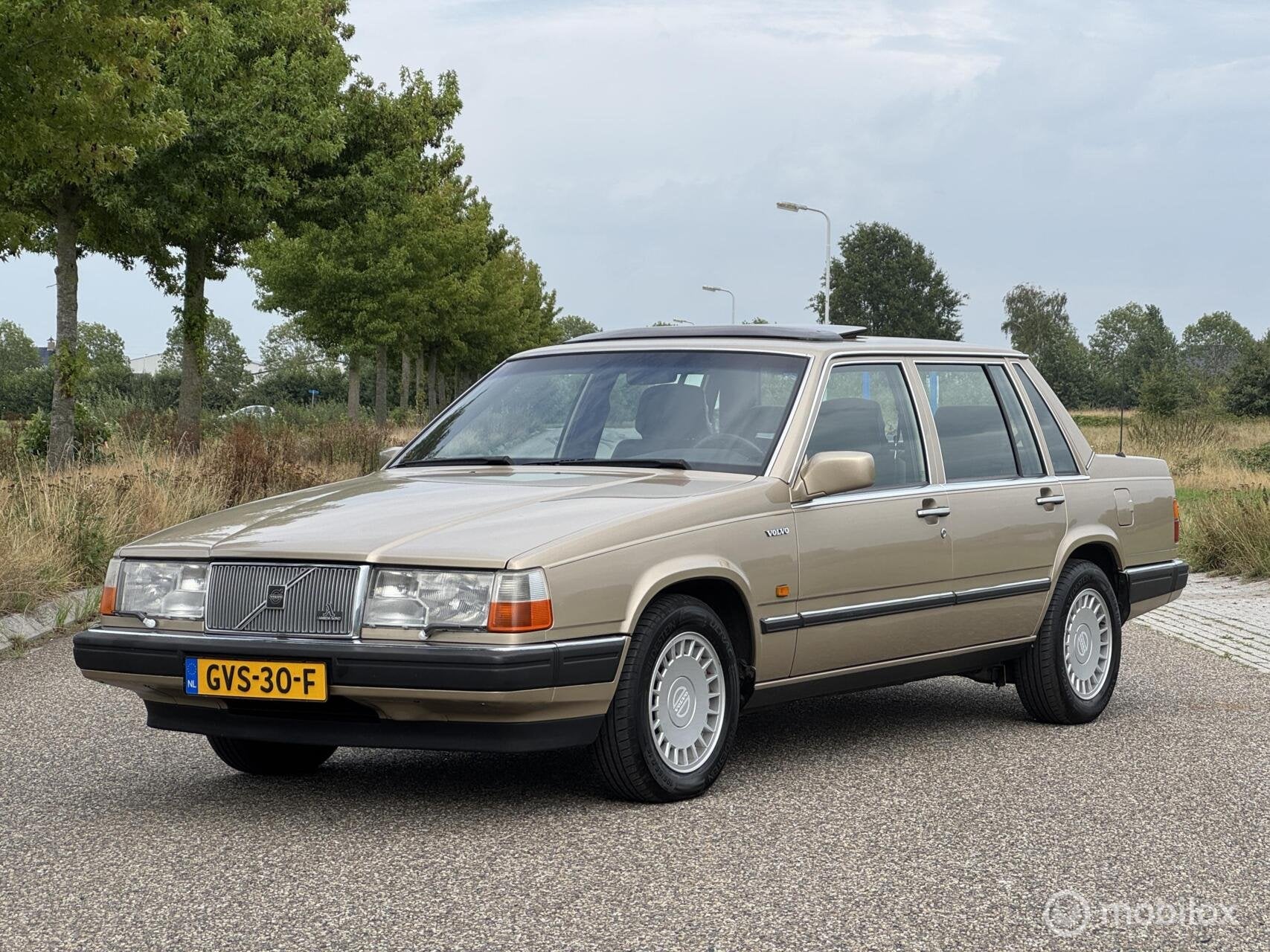 Volvo 760 2.8 GLE 1989, Automaat, Achterwielaandrijving, Bruin, 10 km/l