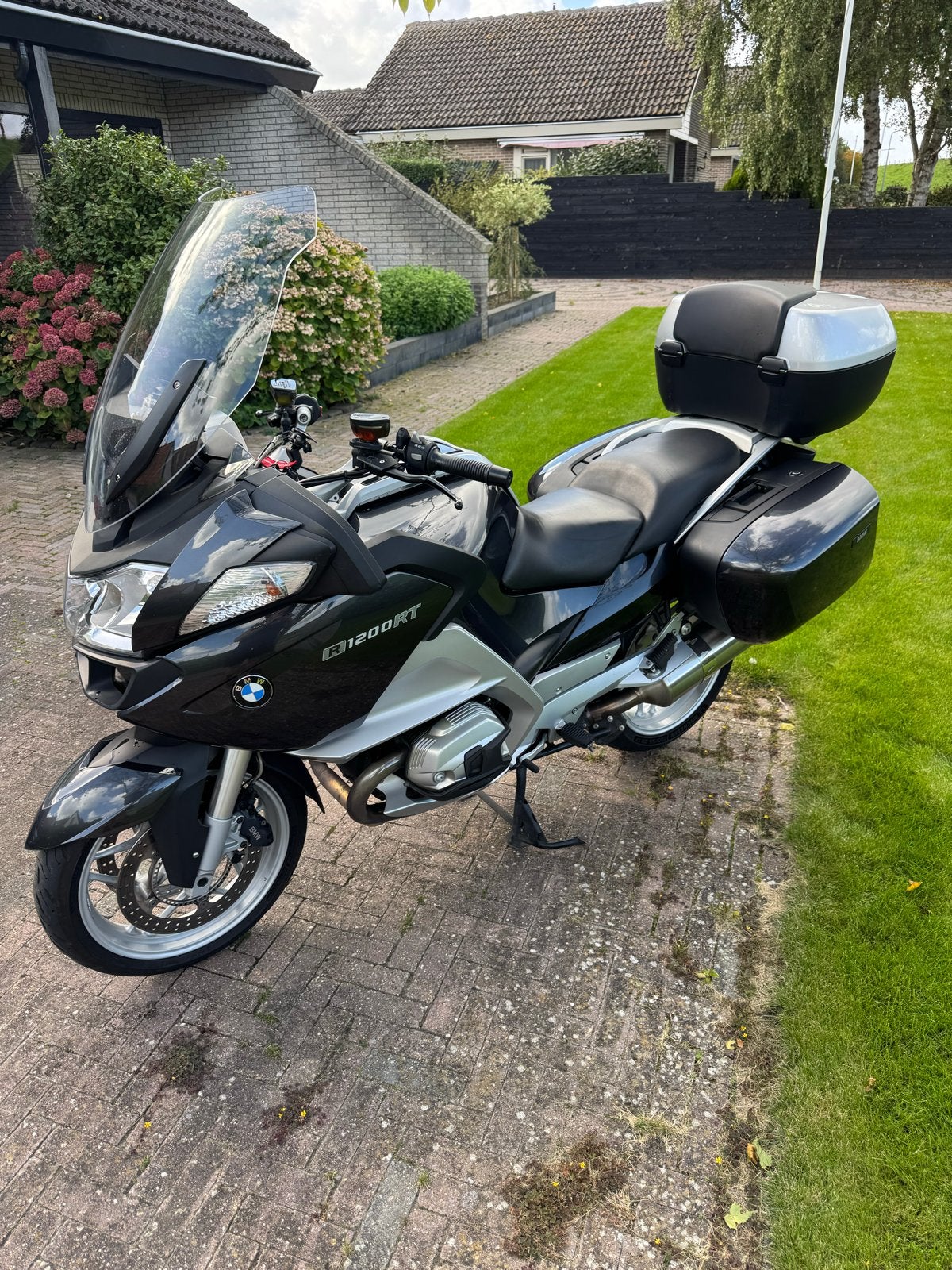 BMW R1200RT 2011 met topkoffer en zijkoffers, Motoren, Cardan-aandrijving, 2 cilinders, Motorrijbewijs A, Gebruikt