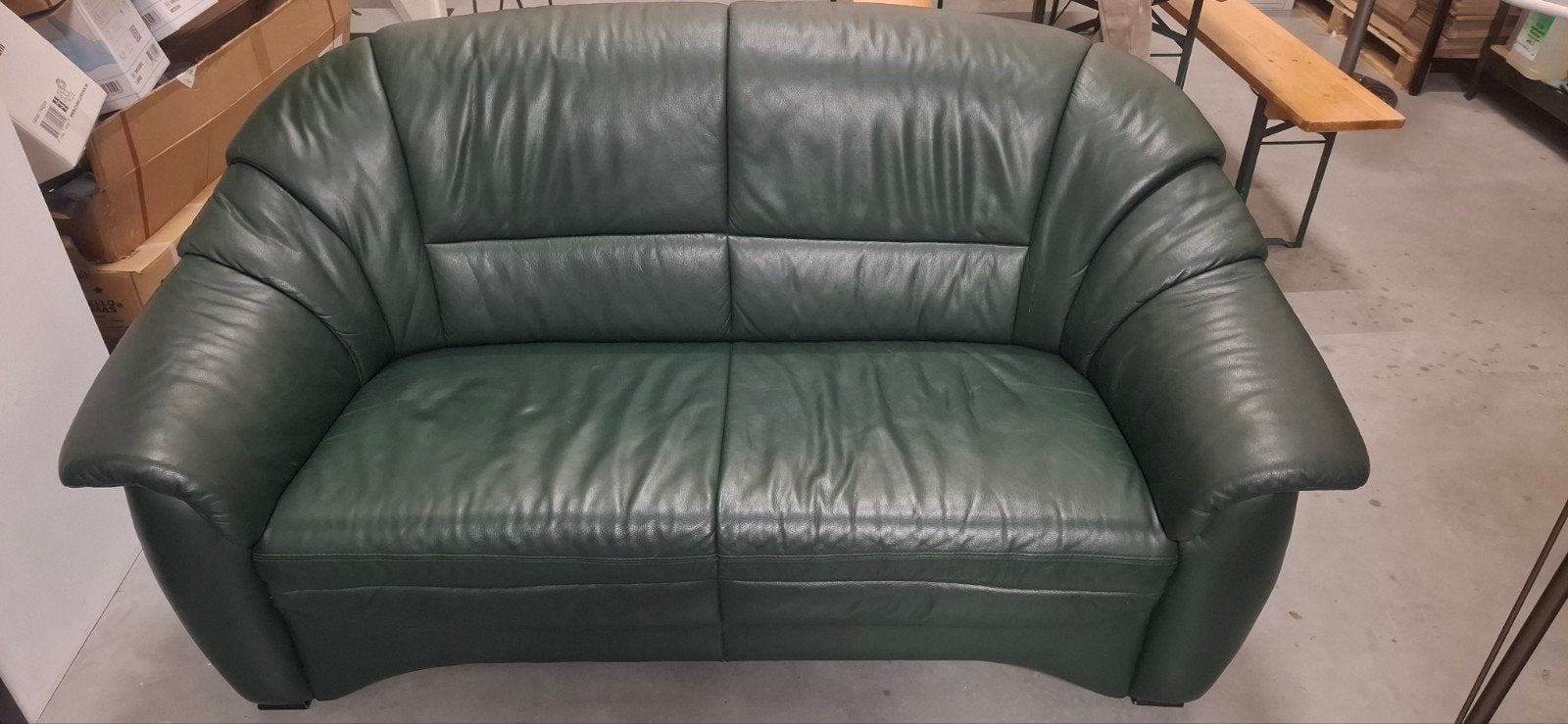 Mooie, groene en comfortabele bank voor 2-3 personen, 150 tot 200 cm, Driepersoons, Zo goed als nieuw, Rechte bank