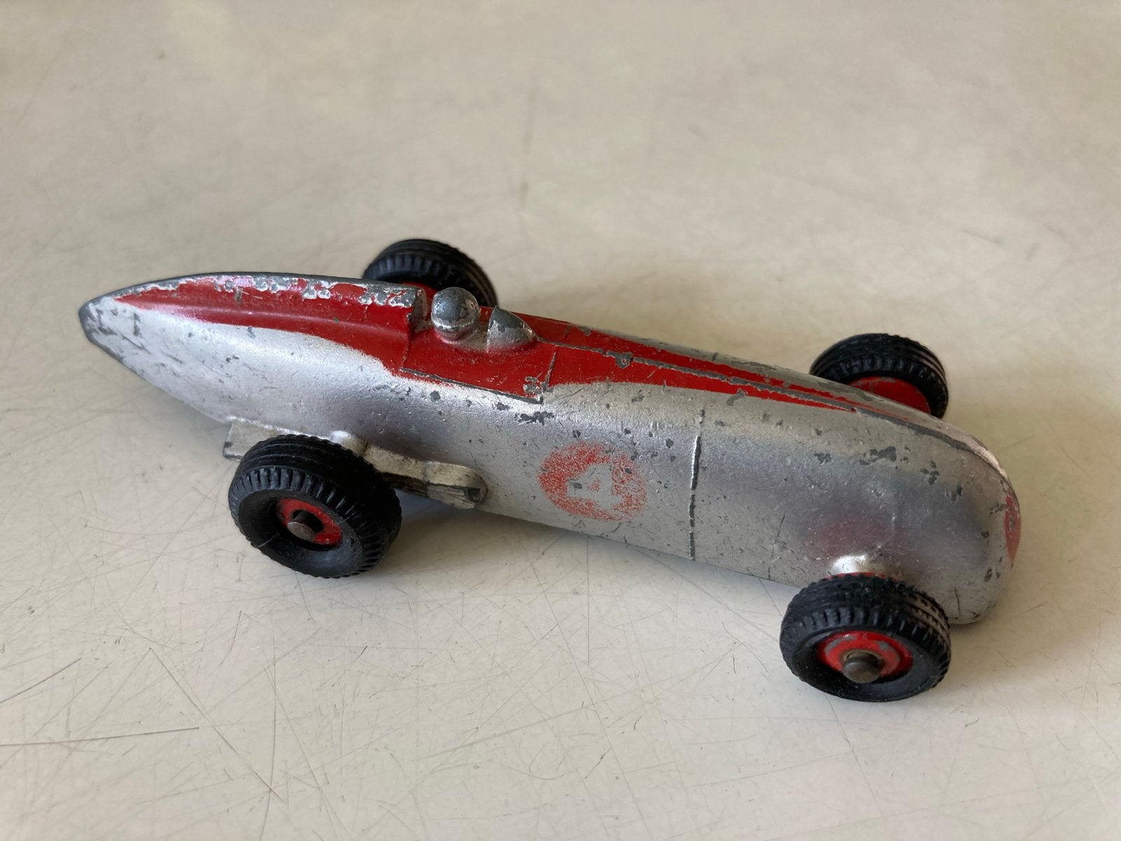 Vintage Dinky Toys raceauto - Meccano Made in England, Overige merken, Gebruikt, 1:50 of kleiner, Auto