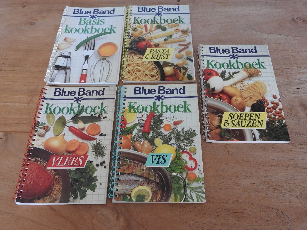 4 delen uit de Blue Band kookboeken met ringband. Nieuwstaat, Ophalen of Verzenden, Zo goed als nieuw, Nederland en België