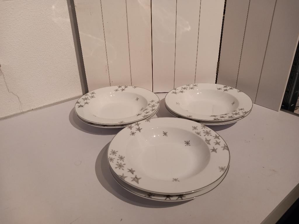 Kerst borden etc van Riviera Maison., Keramiek, Ophalen of Verzenden, Zo goed als nieuw, Bord(en)