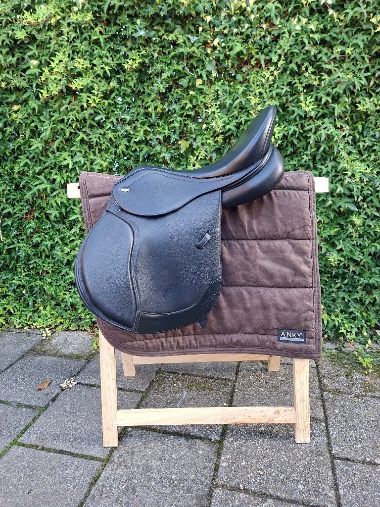 Uitverkoop spring- en veelzijdigheidszadels, Info@ikonicsaddlery.com, Ophalen of Verzenden, Zo goed als nieuw, Veelzijdigheid