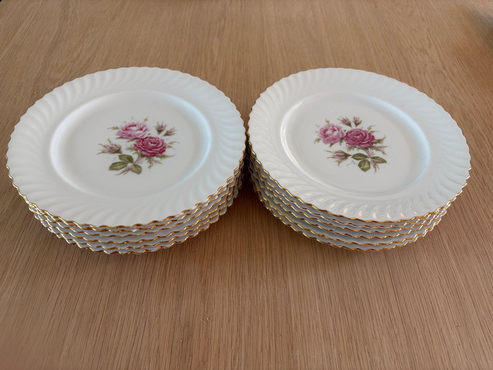 6 ontbijtborden Kaiser Moosrose - 21 diner party, Gebruikt, Vintage, Ophalen of Verzenden, Bord(en)