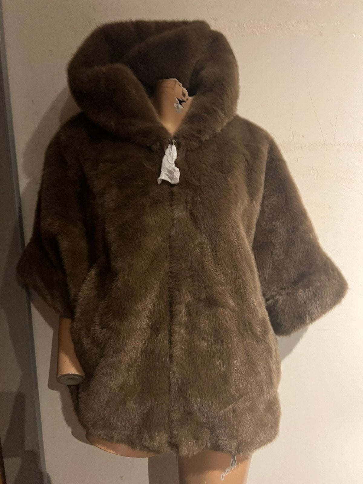 TEATRO poncho/jas 1 maat nieuw, Kleding | Dames, Maat 38/40 (M), Bruin, Ophalen of Verzenden, Zo goed als nieuw