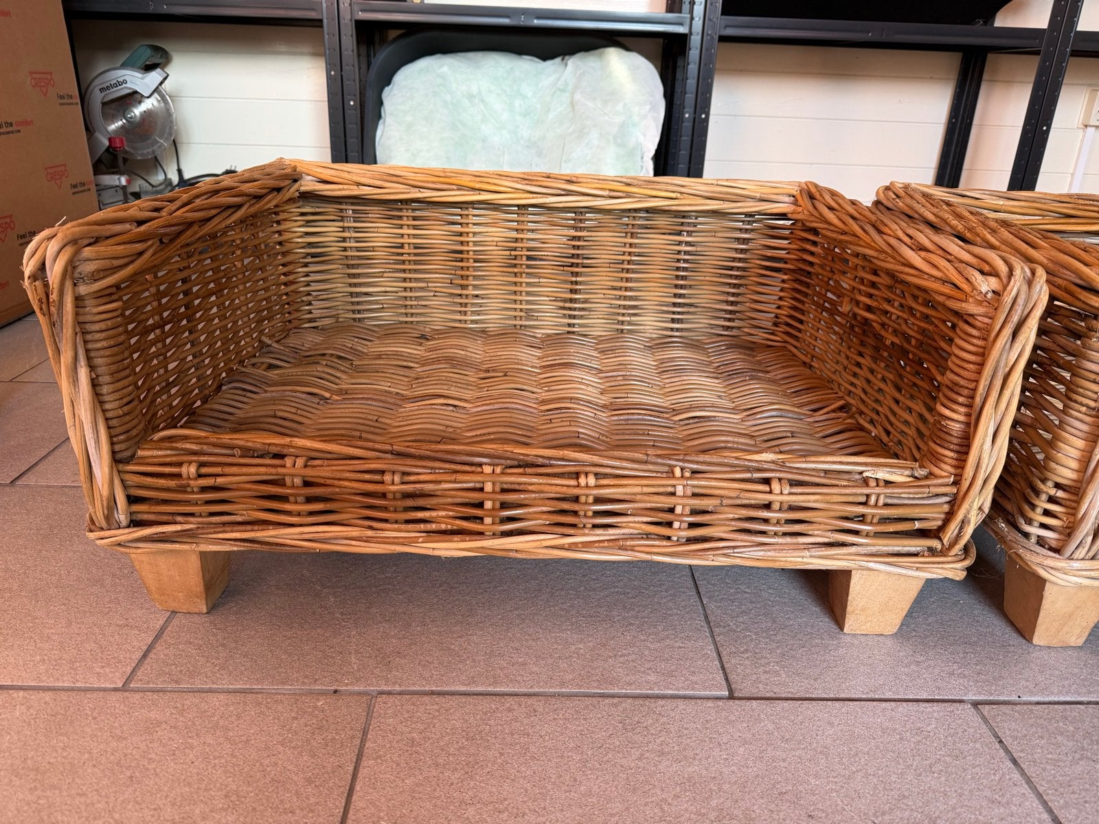 Hondenmand (2 stuks) rotan / riet  (prijs is per stuk), Dieren en Toebehoren, Ophalen, Gebruikt