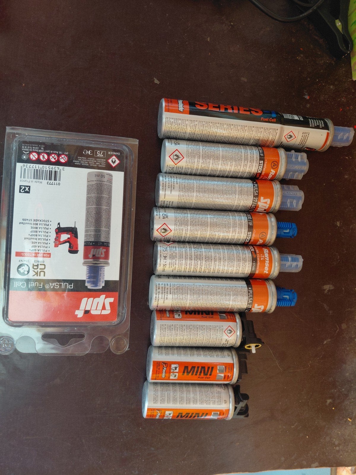 TE KOOP GASPATRONEN SPIT PULSA, Ophalen