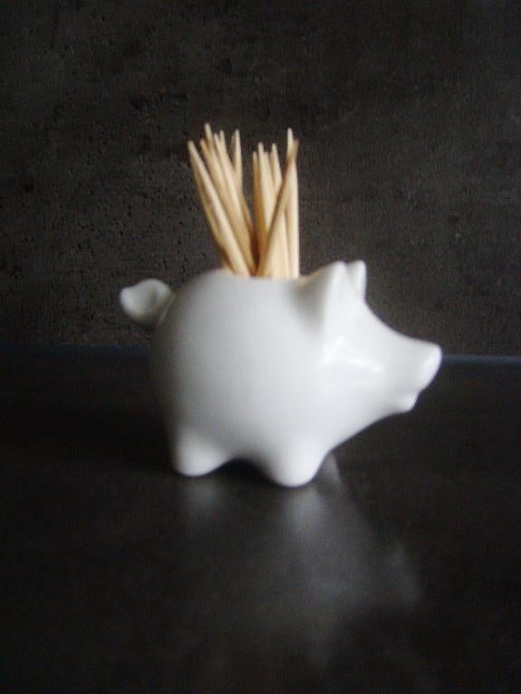porseleinen varkentje voor cocktailprikkers/ stokjes, Ophalen of Verzenden, Zo goed als nieuw