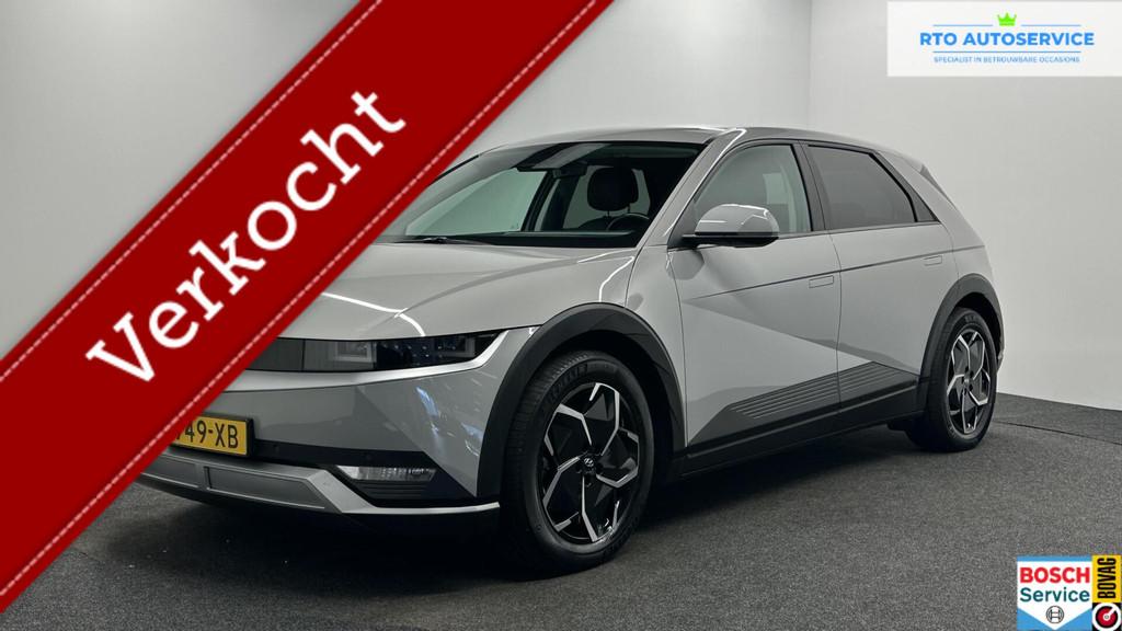 Hyundai IONIQ 5 Connect+ 73kWh LEER CAMERA STUUR/STOEL VERWA, Auto's, Automaat, Achterwielaandrijving, Gebruikt, Zwart