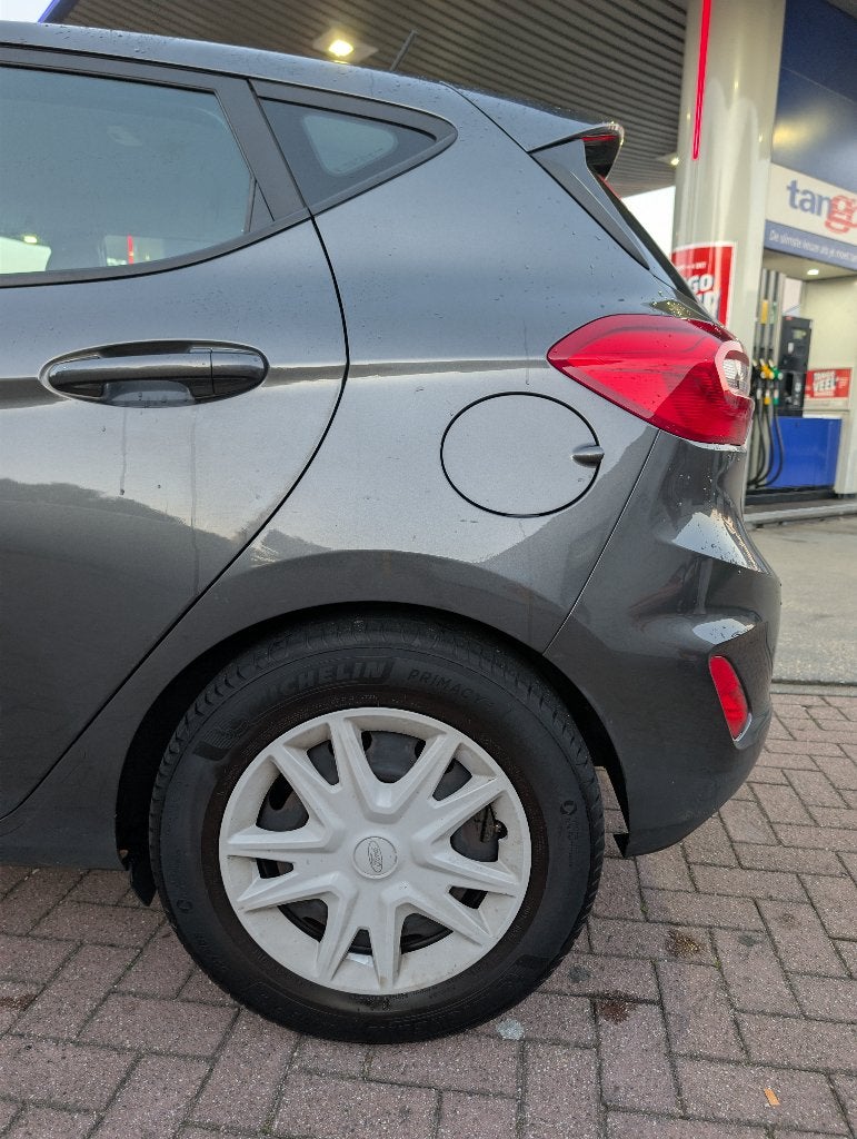 Foto 21 van Ford Fiesta 1.1 85PK 5dr 2019 Grijs