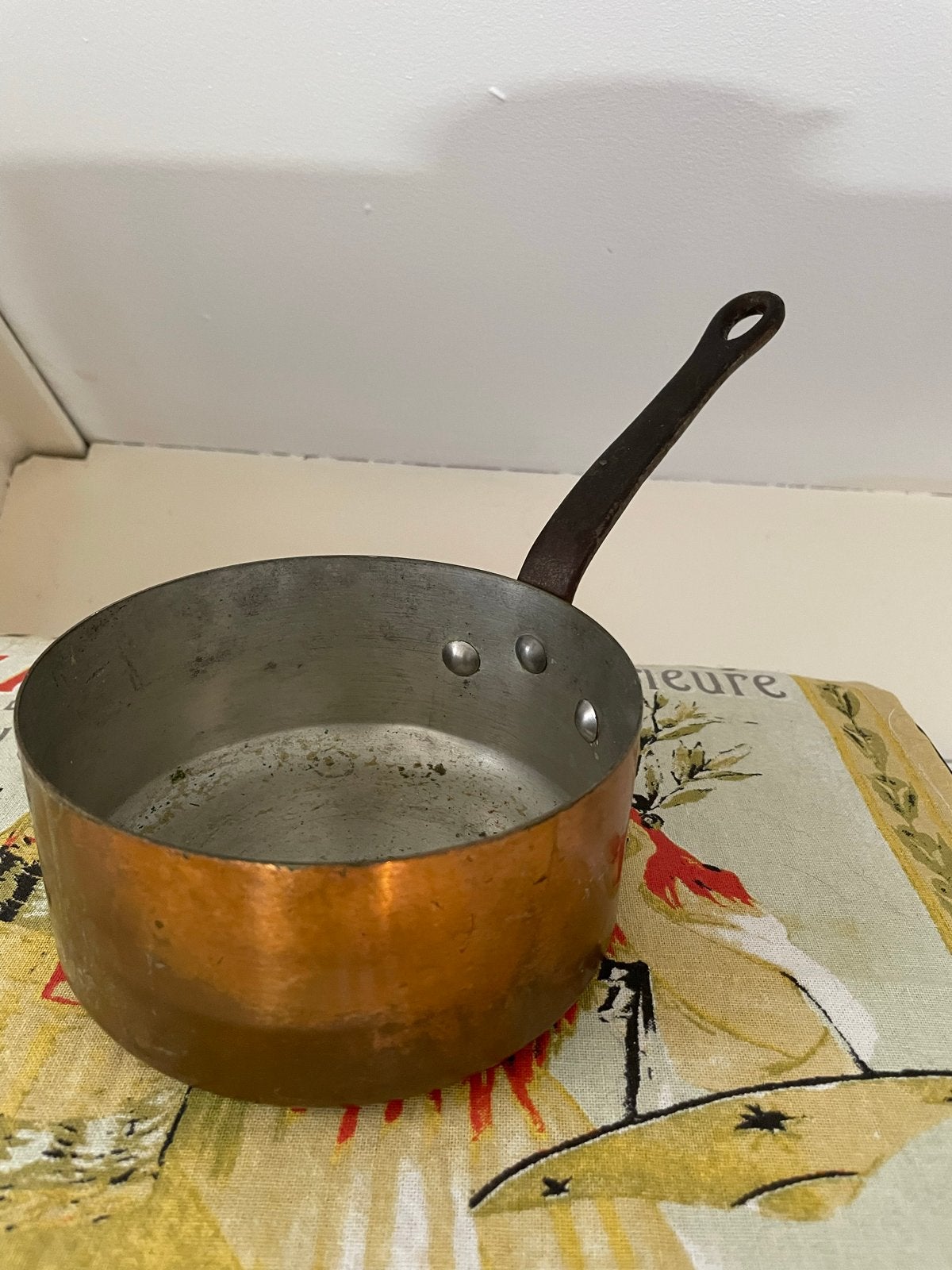 Antieke koperen steelpan - Les Cuivres de Faucogney, Antiek en Kunst, Ophalen of Verzenden